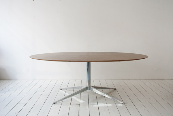 t_florence knoll oval table 3